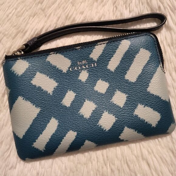 Coach Teal Blue Wild Plaid Wristlet - Picture 1 of 4
